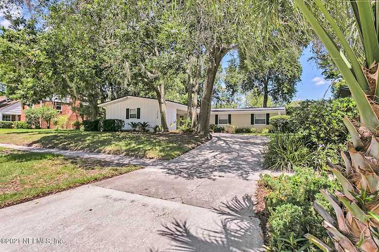 3319 Queen Ann Ln Jacksonville, FL 32257 | MLS 1116506 Photo 1