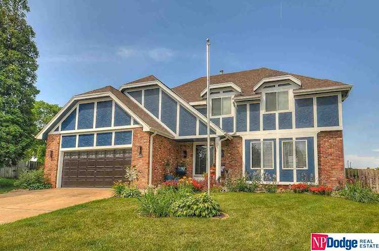 16727 Martha Circle Omaha, NE 68130 | MLS 22113393 Photo 1