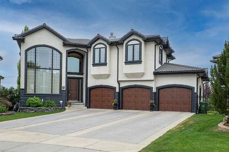 34 Arbour Vista Terrace NW Calgary, AB T3G 4N9