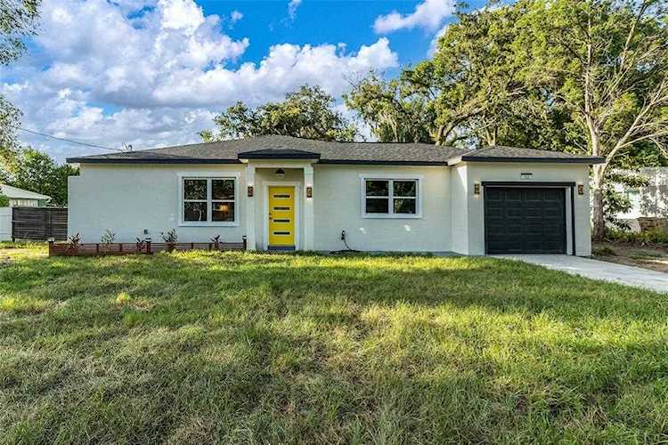 108 Mission Hills Ave Temple Terrace, FL 33617