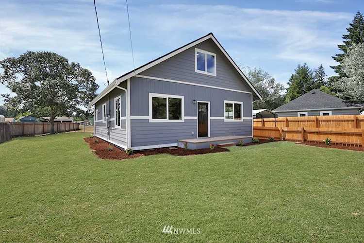11614 Military Rd SW Lakewood, WA 98498