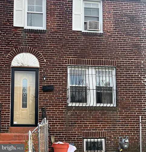 419 Raritan St Camden, NJ 08105