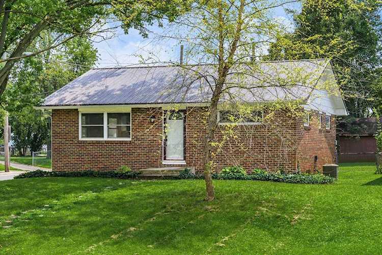 865 Stockbridge Road Columbus, OH 43207 | MLS 221027828 Photo 1