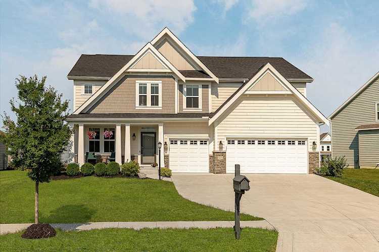 117 Thrush Circle Pickerington, OH 43147 | MLS 221027129 Photo 1