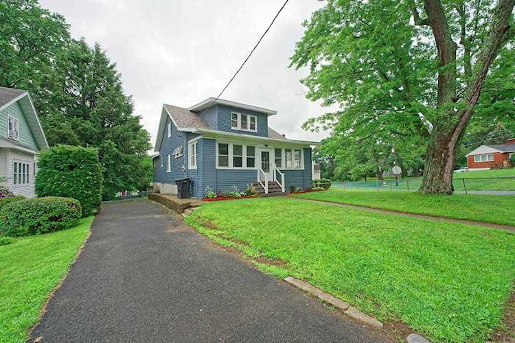 58 Euclid Av Troy, NY 12180