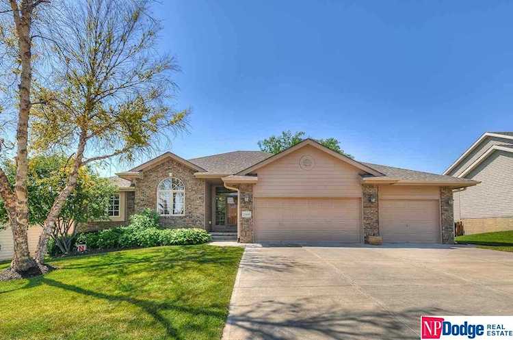 15419 Birch Ave Omaha, NE 68138 | MLS 22113570 Photo 1