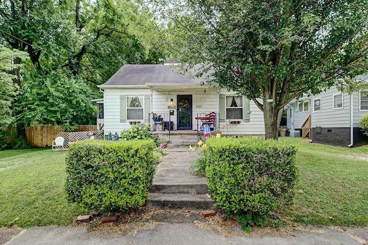 1110 Melbourne Ave Knoxville, TN 37917