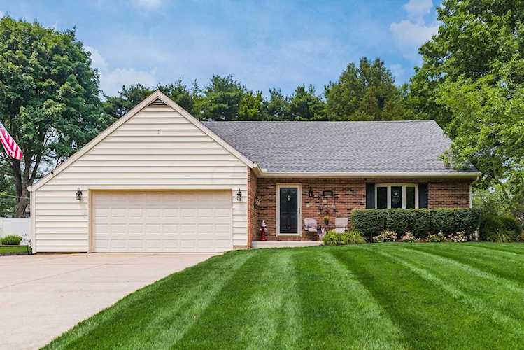 9690 Circle Drive Pickerington, OH 43147