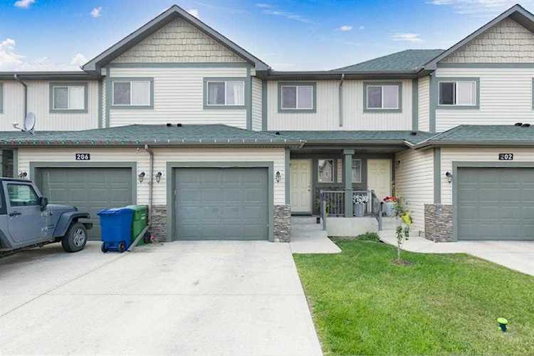 204 Bayside Point SW Airdrie, AB T4B 2X6