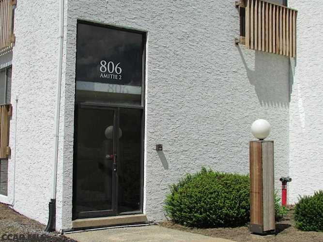 806 Stratford Drive State College, PA 16801