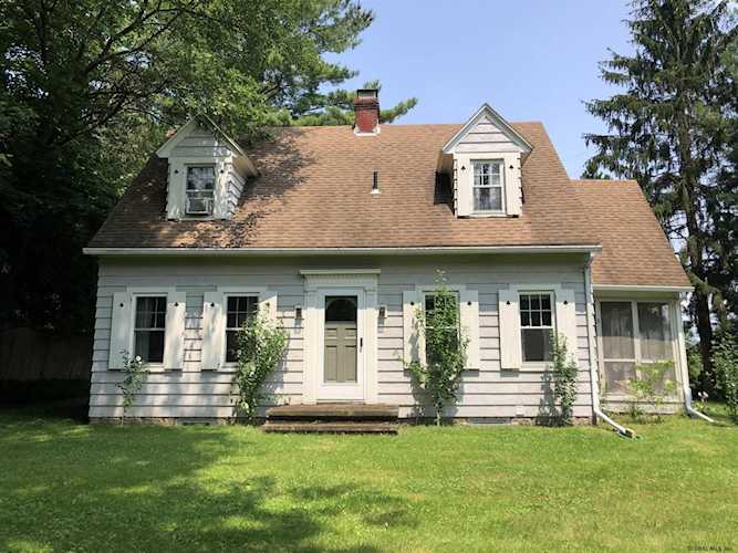 2151 New Scotland Rd Slingerlands, NY 121593421