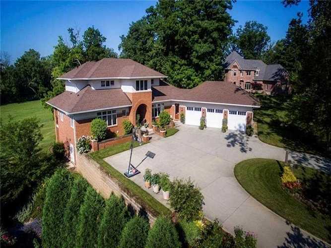 1319 N Lela Ln Greenfield, IN 46140
