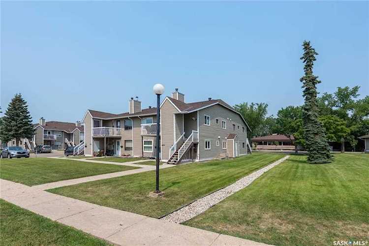 6511 Rochdale Blvd Regina, SK S4X 2Z1