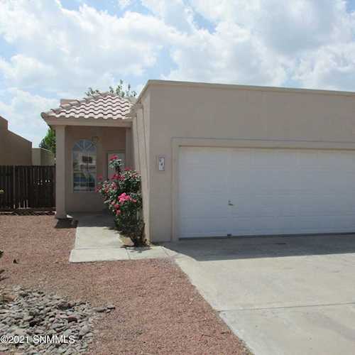 841 Chateau Dr Las Cruces, NM 88005