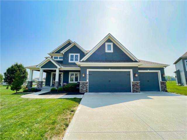 9024 SW 1st St Blue Springs, MO 64064 | MLS 2335775 Photo 1