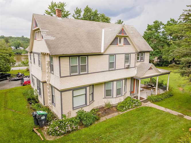 2845 Aqueduct Rd Niskayuna, NY 12309