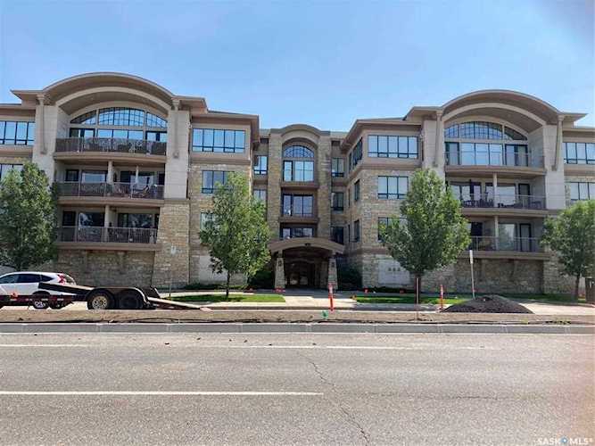 3435 Hillsdale St Regina, SK S4S 0A6