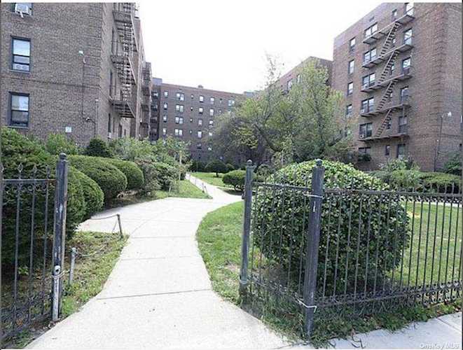 144-50 38 Avenue #5C Flushing, NY 11354