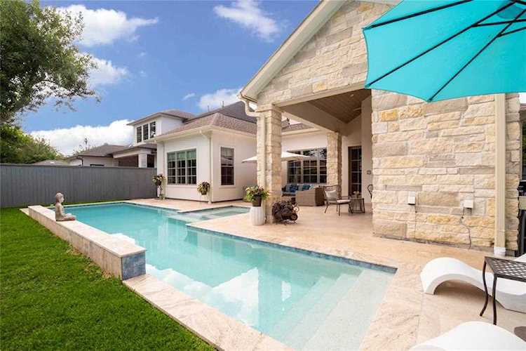 7526 Janak Dr Houston, TX 77055
