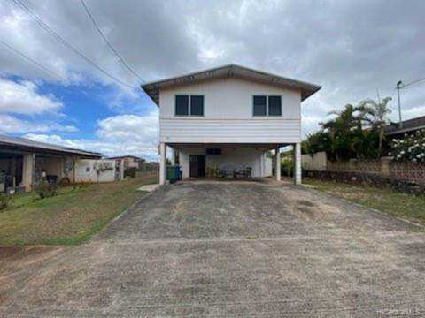 1243 Kaweloka Street Pearl City, HI 96782
