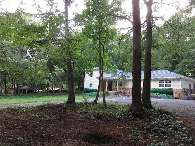 1659 Seayes Rd SW Mableton, GA 30126