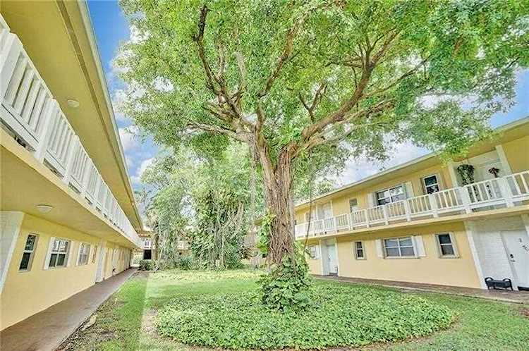 600 SE 2nd Ave #K5 Deerfield Beach, FL 33441