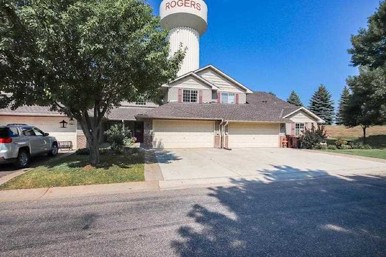13935 Iris Avenue Rogers, MN 55374