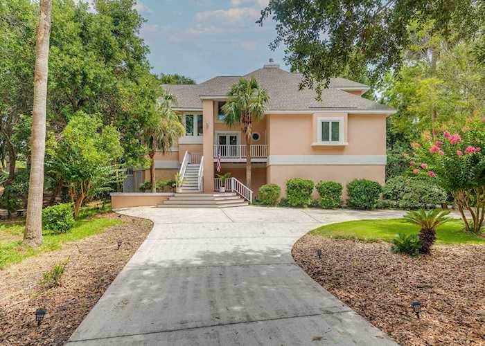 4 Dune Ridge Ln Isle Of Palms, SC 29451