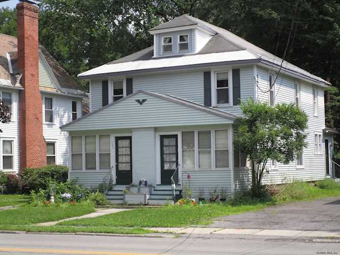147 Elm St Cobleskill, NY 12043