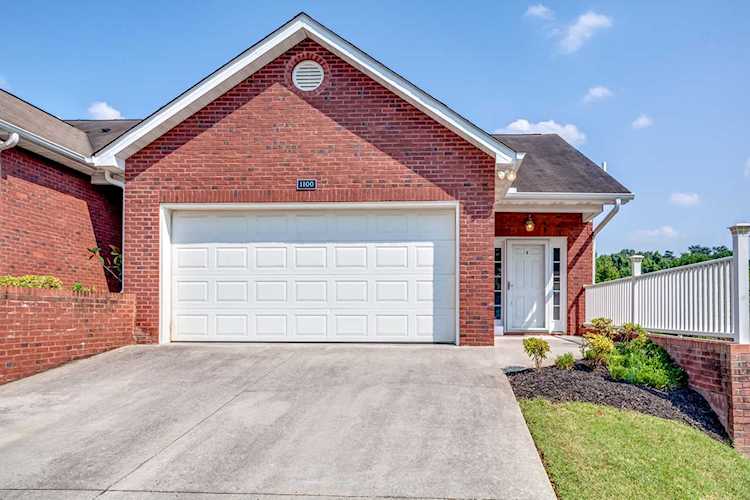 1100 Harbin Ridge Ln Knoxville, TN 37909