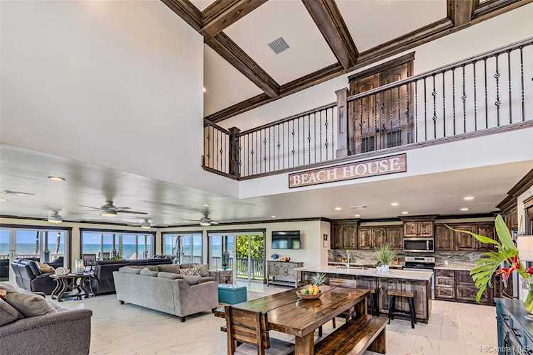 67-435 Waialua Beach Road #M-2 Waialua, HI 96791