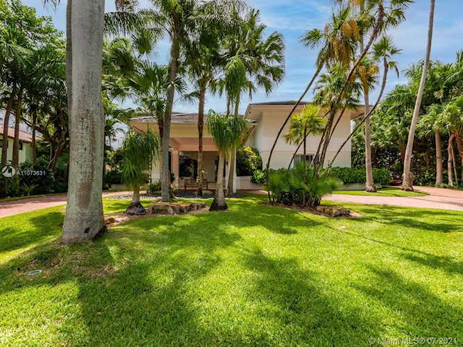 170 Isla Dorada Blvd Coral Gables, FL 33143