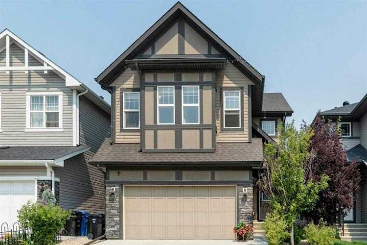 370 Sherwood Blvd NW Calgary, AB T3R 0G3