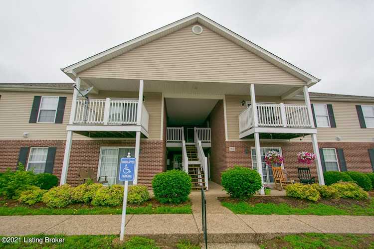 163 Central Blvd #64 Mt Washington, KY 40047 | MLS 1588094 Photo 1