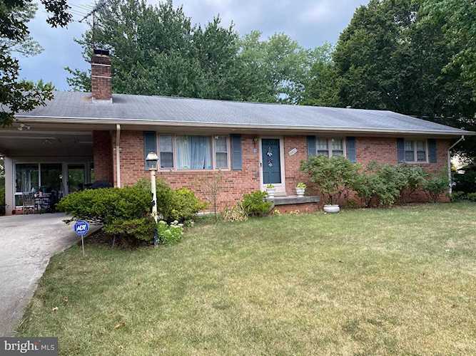 000 Confidential Ave. Manassas, VA 20110 | MLS ® VAMN2000318 Photo 1