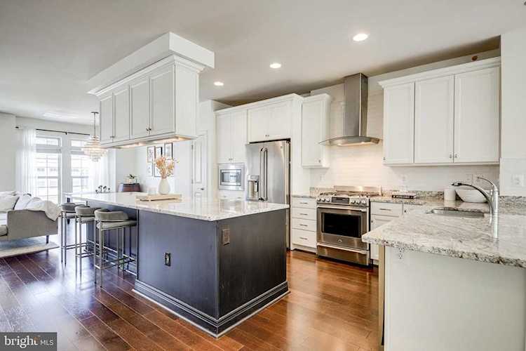 7997 Turtle Creek Circle Gainesville, VA 20155
