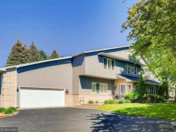 1138 Kingsley Circle N Mendota Heights, MN 55118