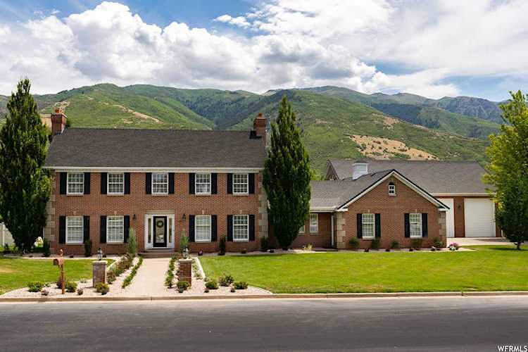 3478 N 2375 E Layton, UT 84040
