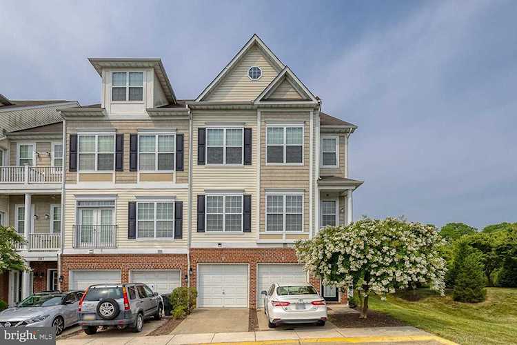 1869 Cedar Cove Way #101 Woodbridge, VA 22191 | MLS ® VAPW2004032 Photo 1