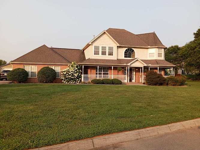 home for sale at 7208 Ponds Inlet Ln, Powell - $445,000 - 1161331 Photo 1