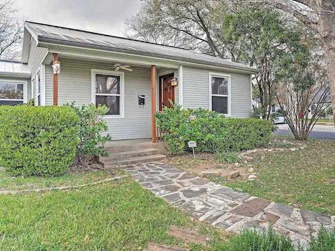 5414 Avenue G Austin, TX 78751