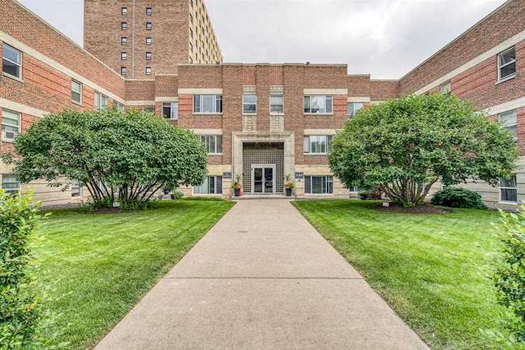 330 19 Ave SW #26 Calgary, AB T2S 0C9