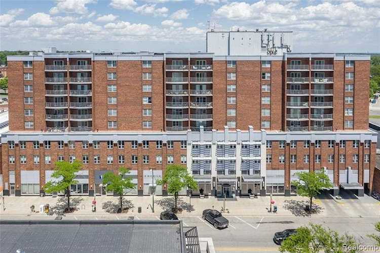 411 S Old Woodward Ave #701 Birmingham, MI 48009 | MLS 2210060939 Photo 1