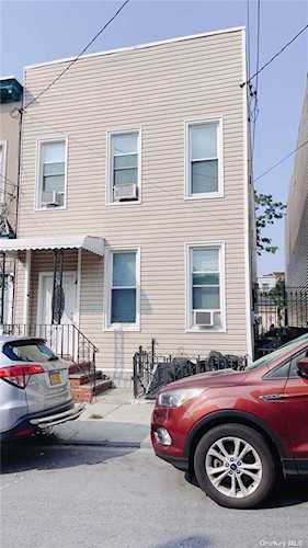 60-43 55th Street Maspeth, NY 11378