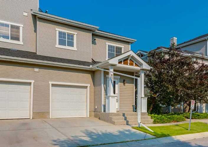 281 Cougar Ridge Dr SW #802 Calgary, AB T3H 0J2