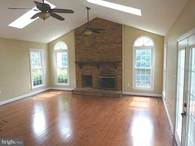 3203 Kilbrennan Ct Herndon, VA 20171 | MLS ® VAFX2010508 Photo 1
