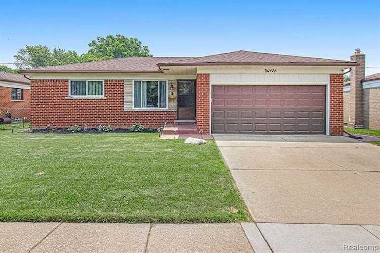 14926 Jenny Dr Warren, MI 48088 | MLS 2210061190 Photo 1