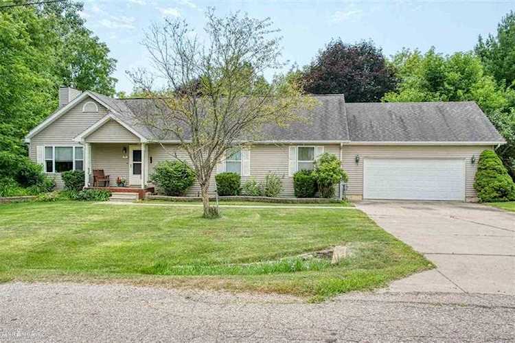 593 Crestview Corunna, MI 48817 | MLS 5050049951 Photo 1