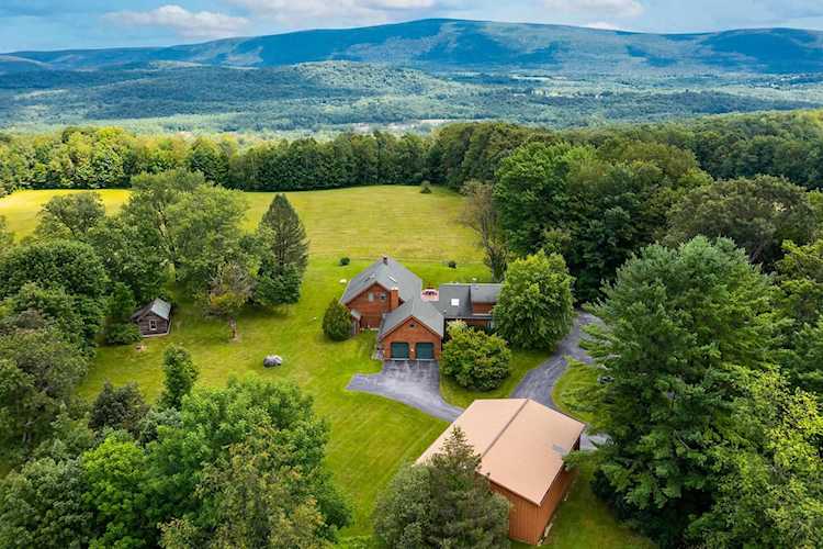 3842 Vt Rt 7A Shaftsbury, VT 05262