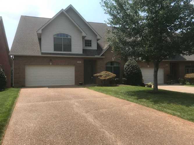 815 Racquet Club WayKnoxvilleKnoxTNRacquet Club Villas, Unit 19 Photo 1